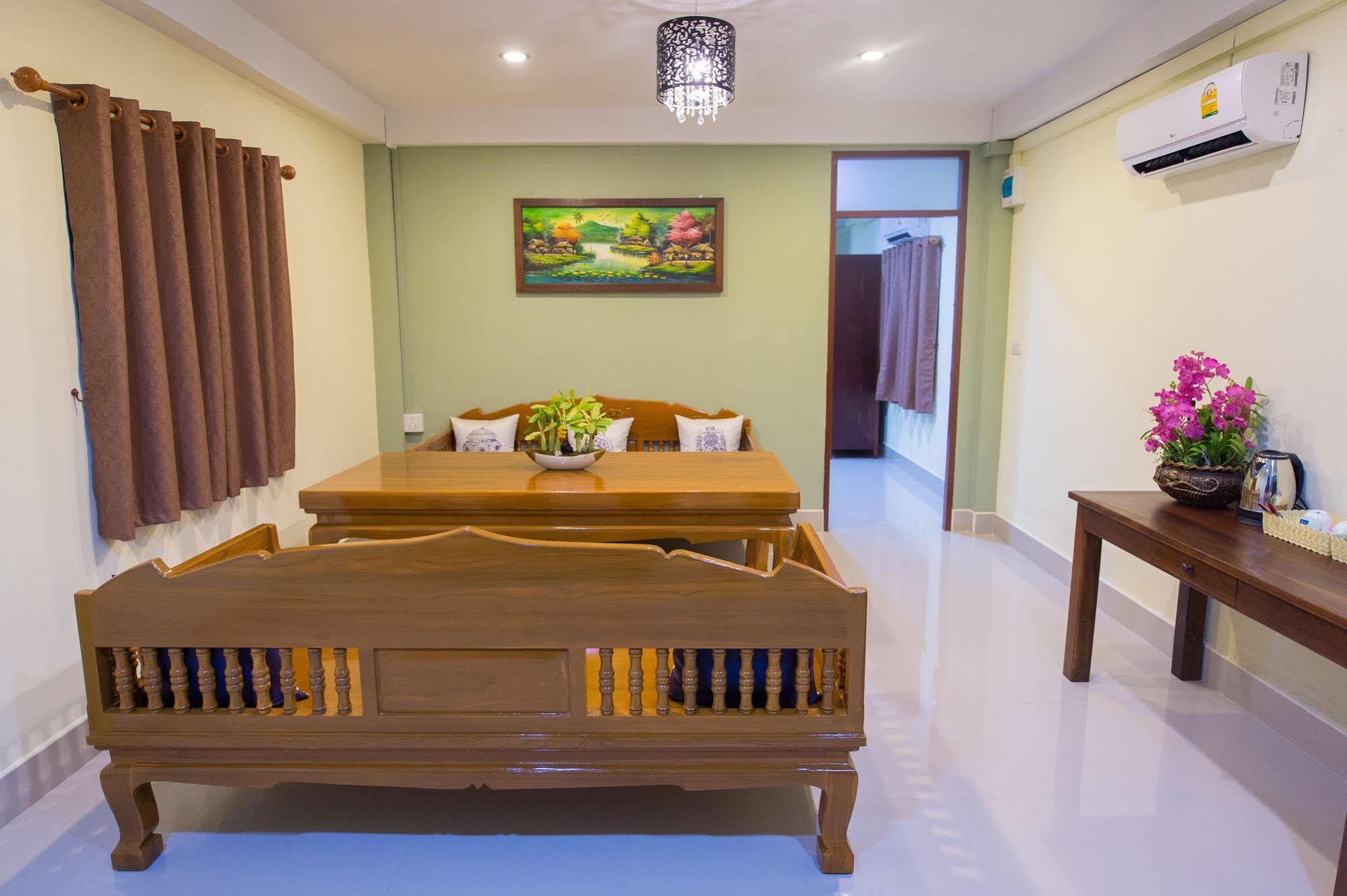 Sri Siam Resort Kanchanaburi Exterior foto