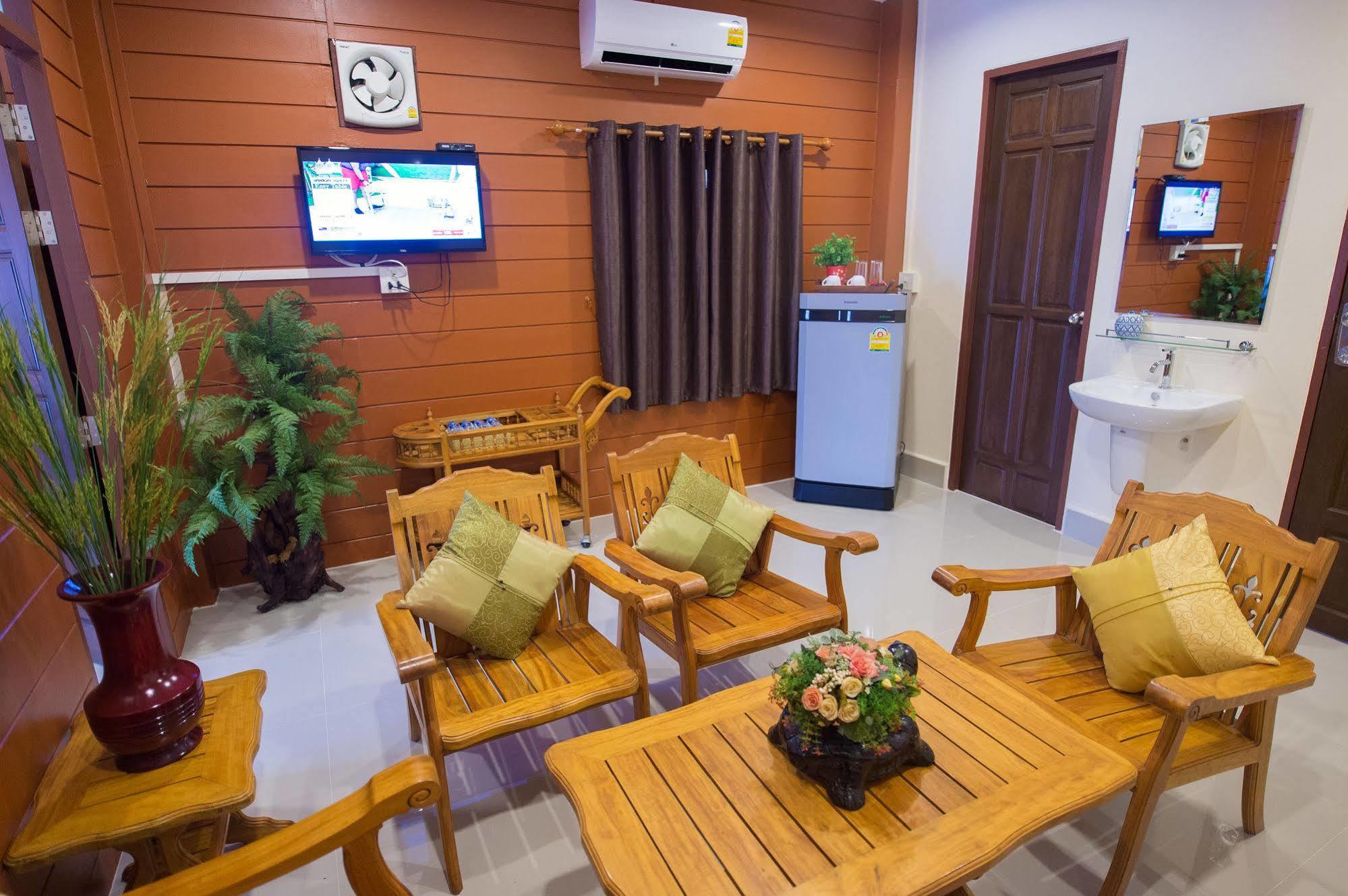 Sri Siam Resort Kanchanaburi Exterior foto